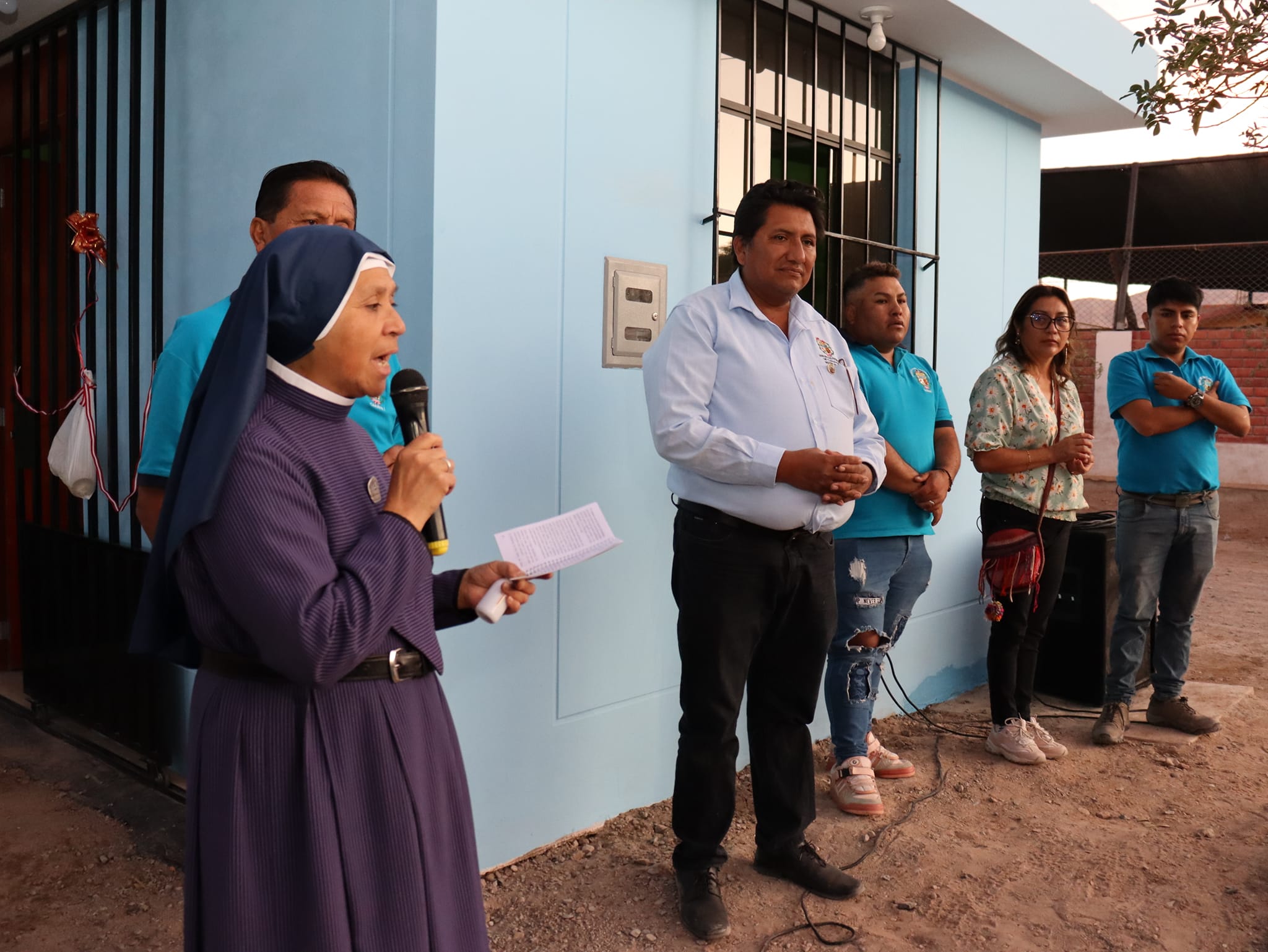 LA LOSA DEPORTIVA EN EL A.H VIRGEN DEL BUEN PASO CUENTA CON NUEVOS SERVICIOS PUBLICOS GRACIAS A LA MUNICIPALIDAD PROVINCIAL DE CARAVELÍ.