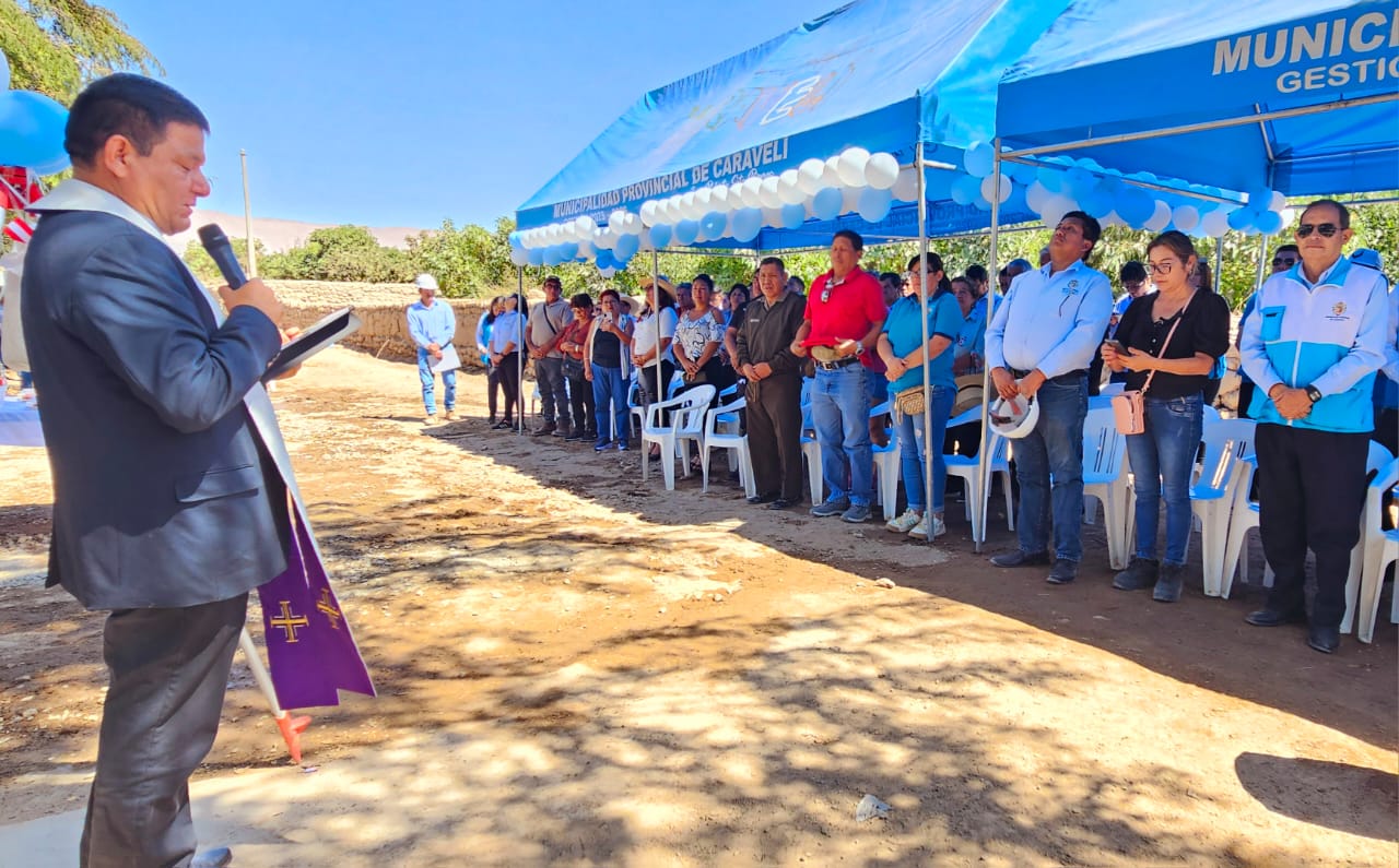 Mejoramiento del servicio de agua para riego del canal La Collona del distrito de Caravelí, provincia de Caravelí, Dpto. de Arequipa.